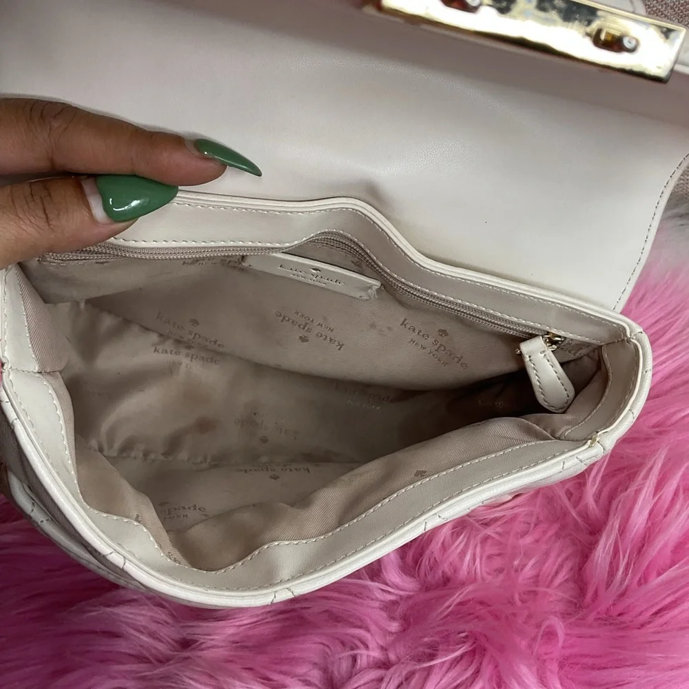 Kate Spade Quilted Cream Crossbody Bag Gold Chain Neutral Classic